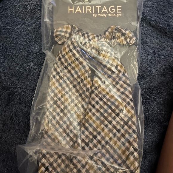 Hairitage Scarf scrunchie - Picture 2 of 3
